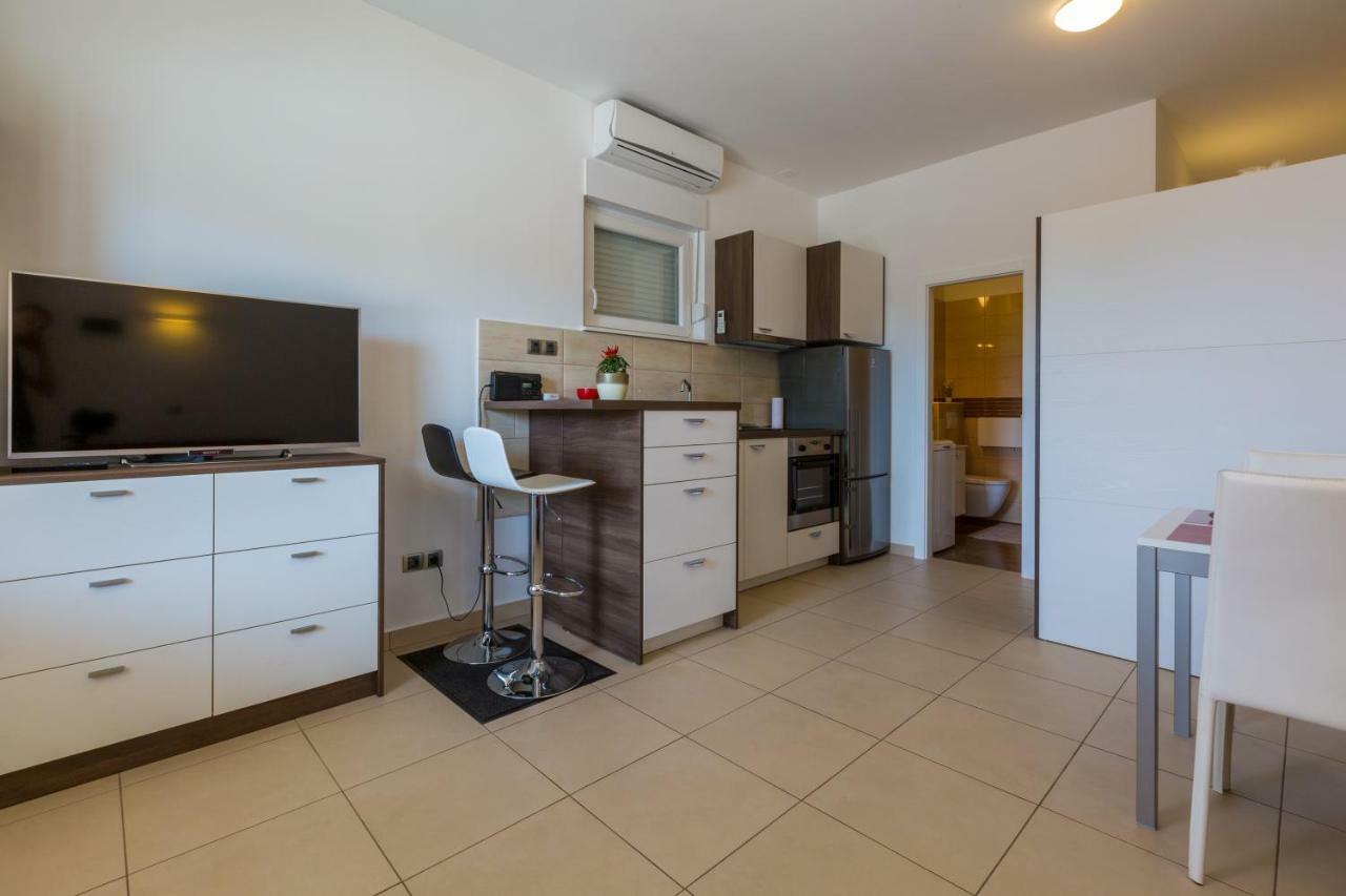 Apartmani Josip Dramalj Exterior foto